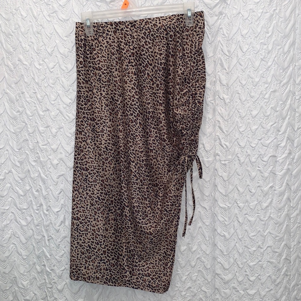 Leopard Print Midi Skirt